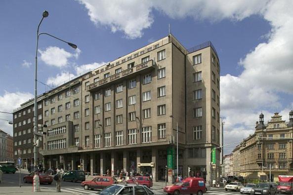 Hotel Legie Bed And Breakfast Prague Luaran gambar